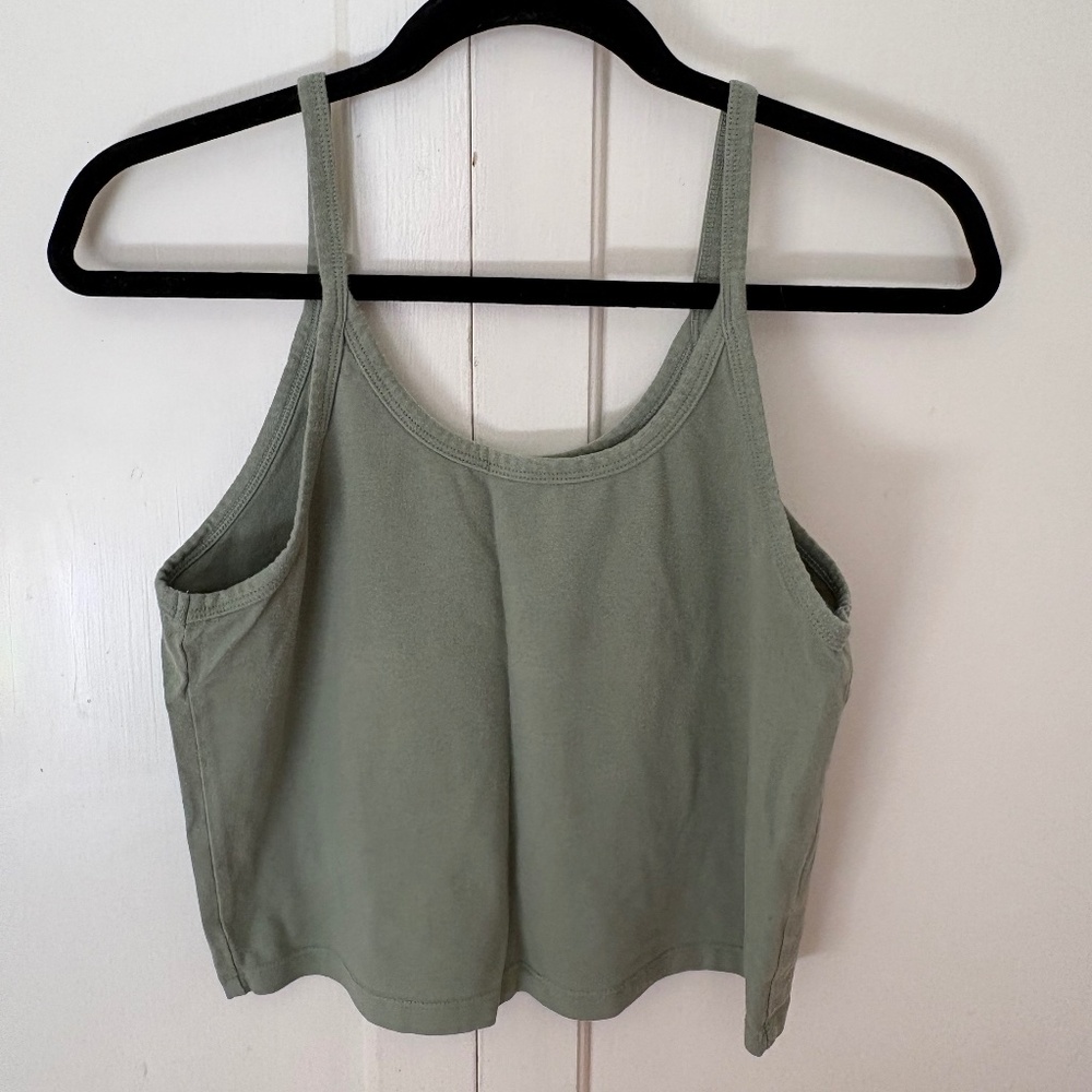 ARQ Crop Tank in color Sage Green size 2XL.